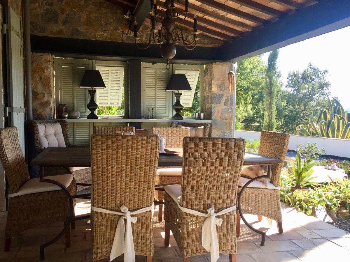 Les Aurochs Bed and Breakfast Grimaud Eksteriør billede