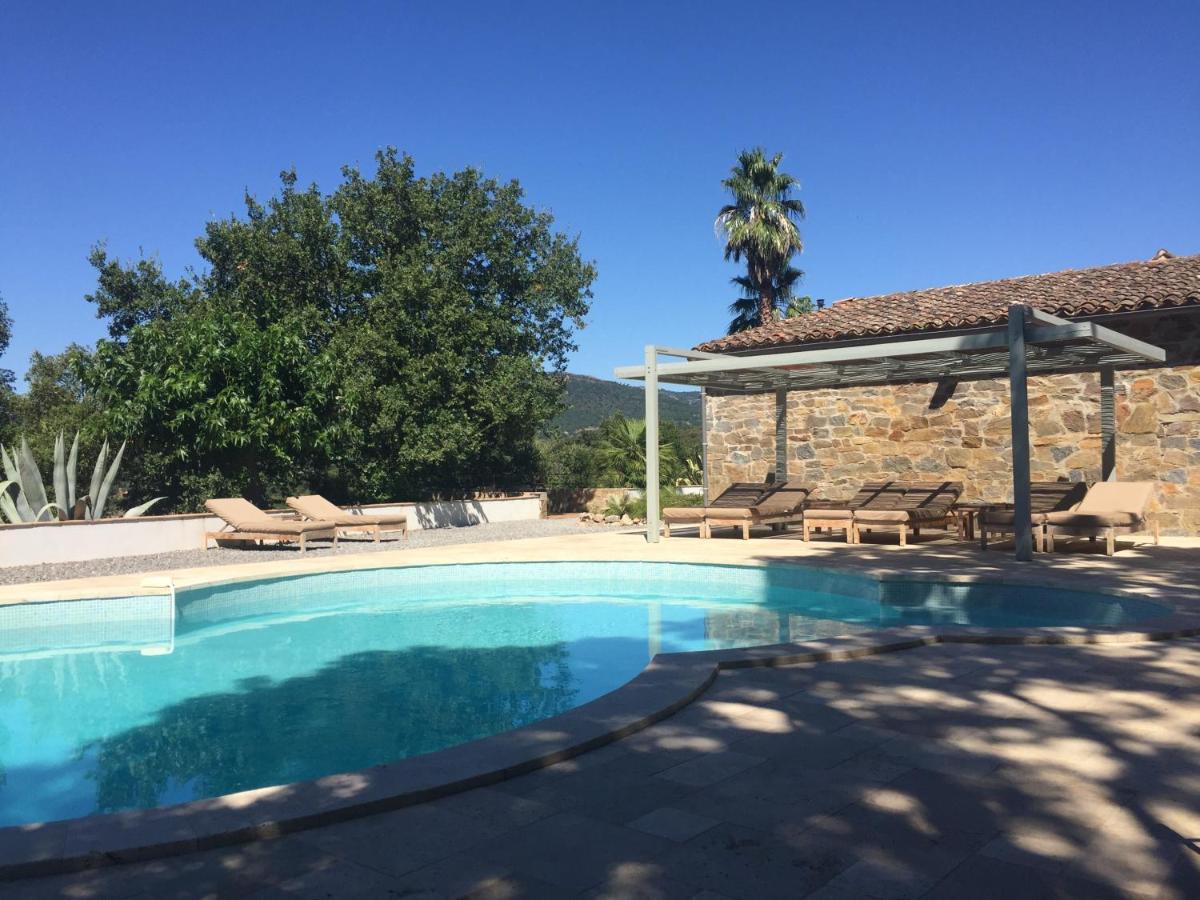 Les Aurochs Bed and Breakfast Grimaud Eksteriør billede