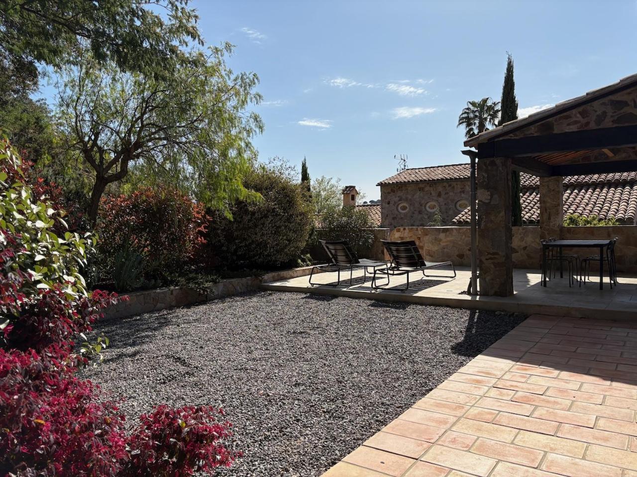 Les Aurochs Bed and Breakfast Grimaud Eksteriør billede
